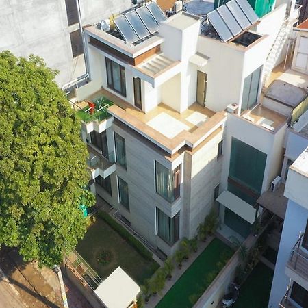 Lime Tree Hotel Sushant Lok Gurgaon Sector 29 Next To Iffco Chowk Metro Ngoại thất bức ảnh