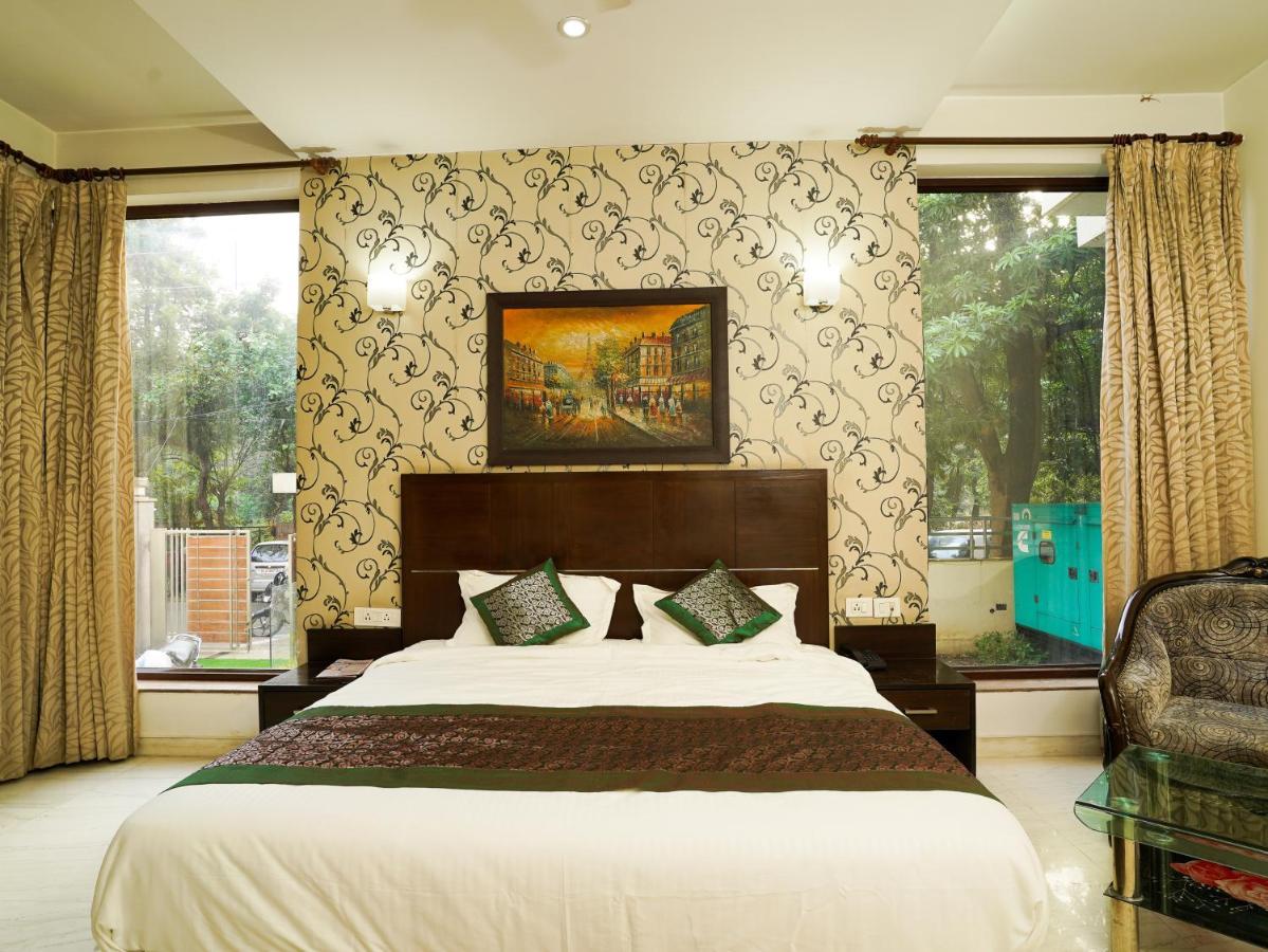 Lime Tree Hotel Sushant Lok Gurgaon Sector 29 Next To Iffco Chowk Metro Ngoại thất bức ảnh