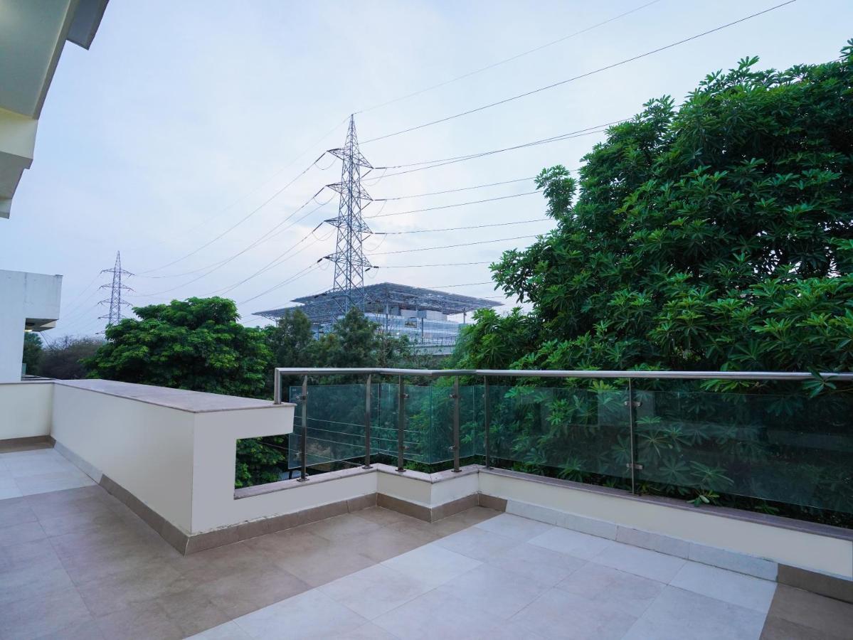 Lime Tree Hotel Sushant Lok Gurgaon Sector 29 Next To Iffco Chowk Metro Ngoại thất bức ảnh